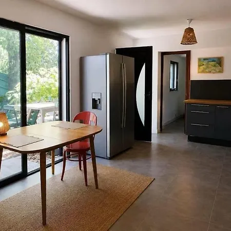 Location Maison Climatisée Avec Jardin Arboré Et Barbecue * Villeneuve-lès-Avignon